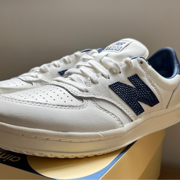 Size 9.5 / ALD / New Balance T500 Tennis Oxfords / Navy